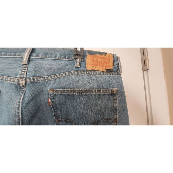 Levi's   - Picture 3 of 4